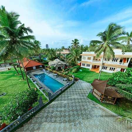 Asokam Beach Resort Kannur Extérieur photo