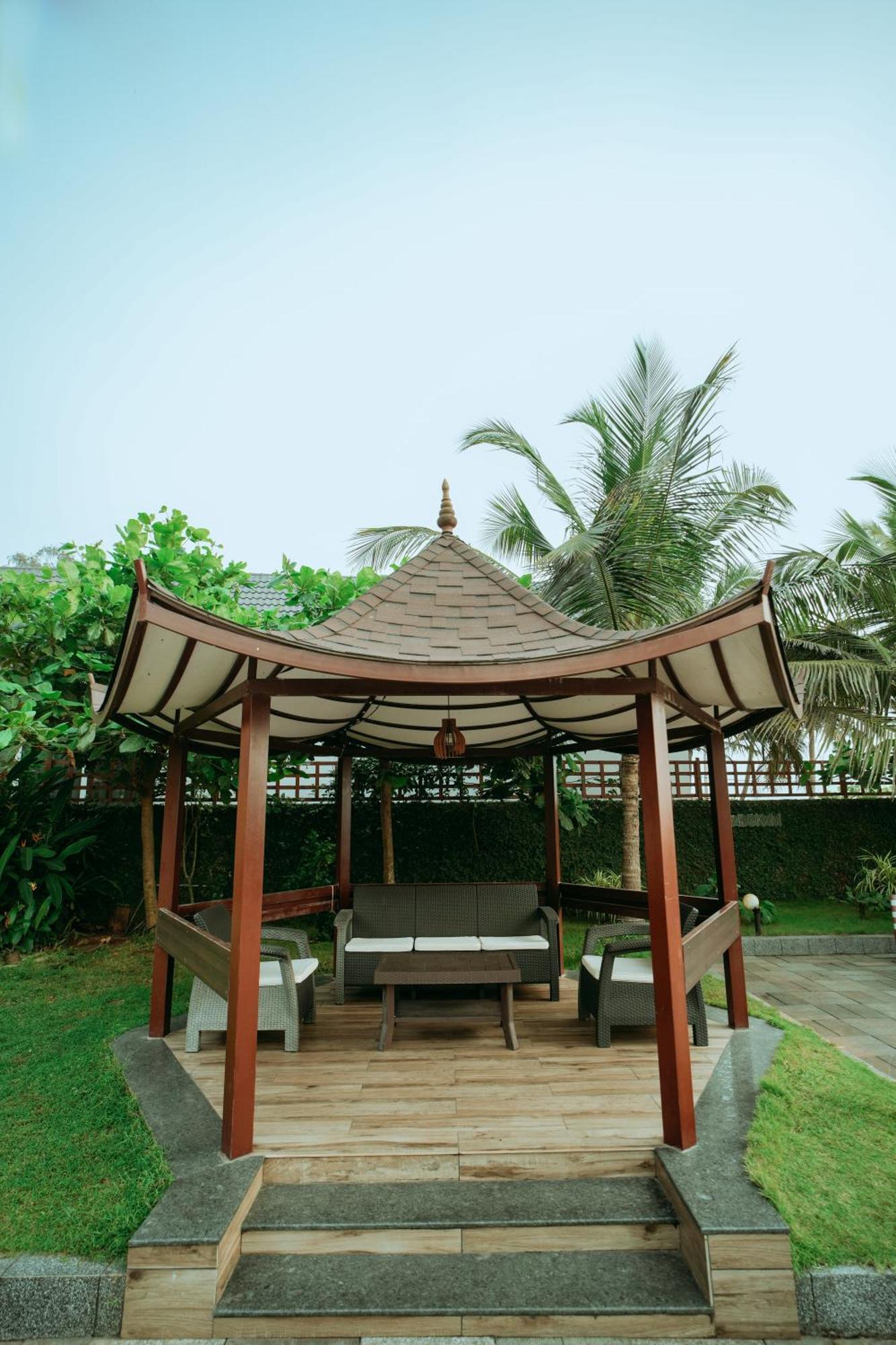 Asokam Beach Resort Kannur Extérieur photo