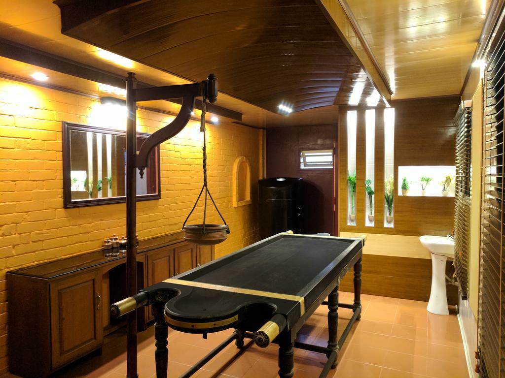 Asokam Beach Resort Kannur Extérieur photo