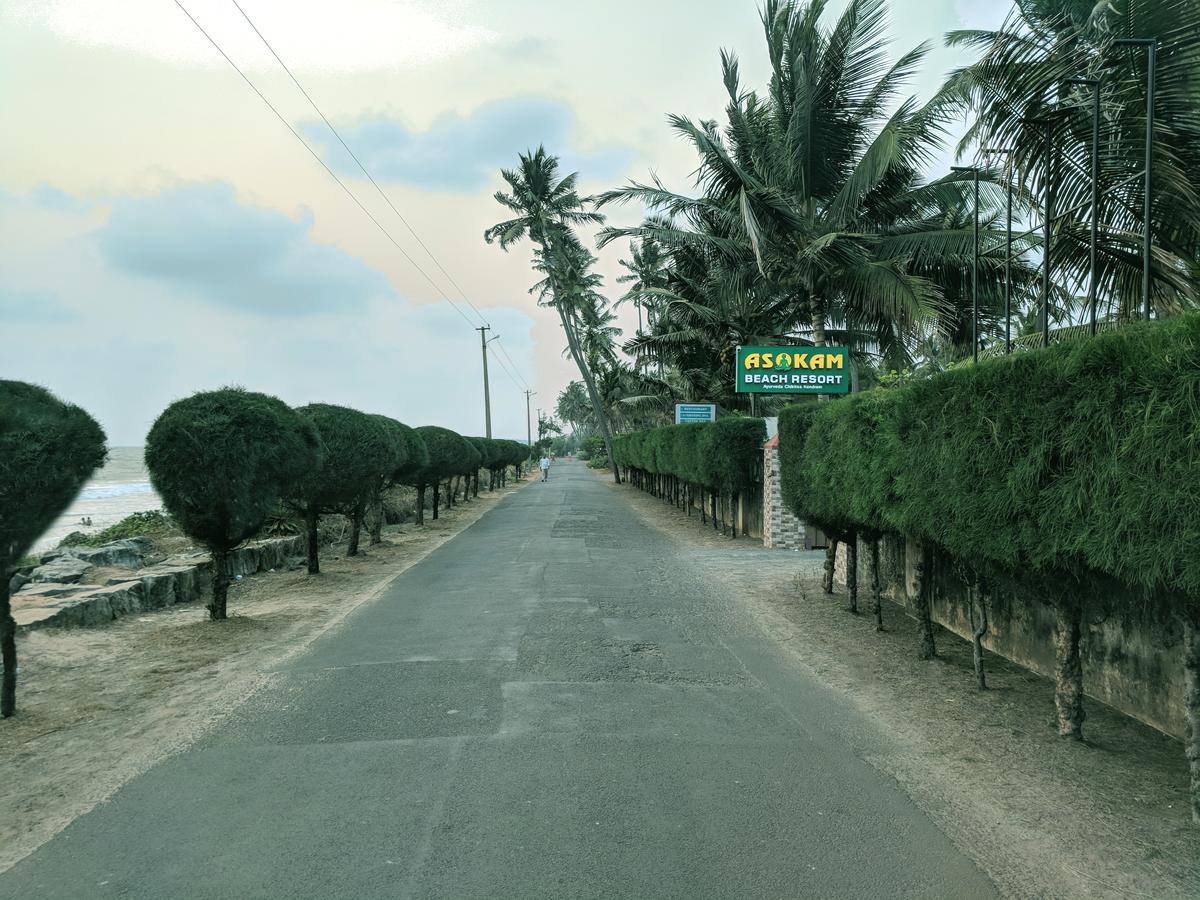 Asokam Beach Resort Kannur Extérieur photo