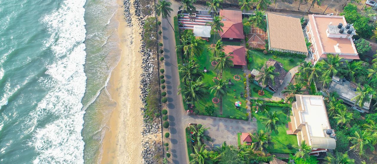 Asokam Beach Resort Kannur Extérieur photo